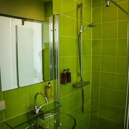 Bell's Boutique Hotell 3*